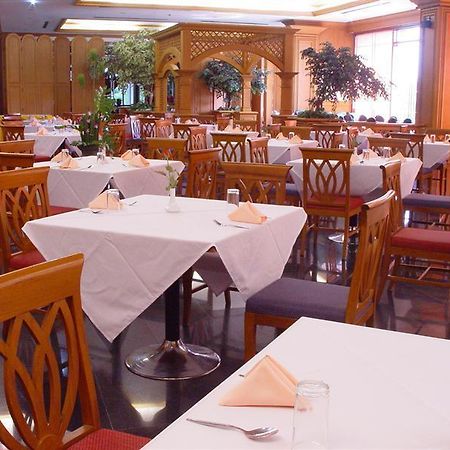 Pathumthani Place Hotel Zewnętrze zdjęcie