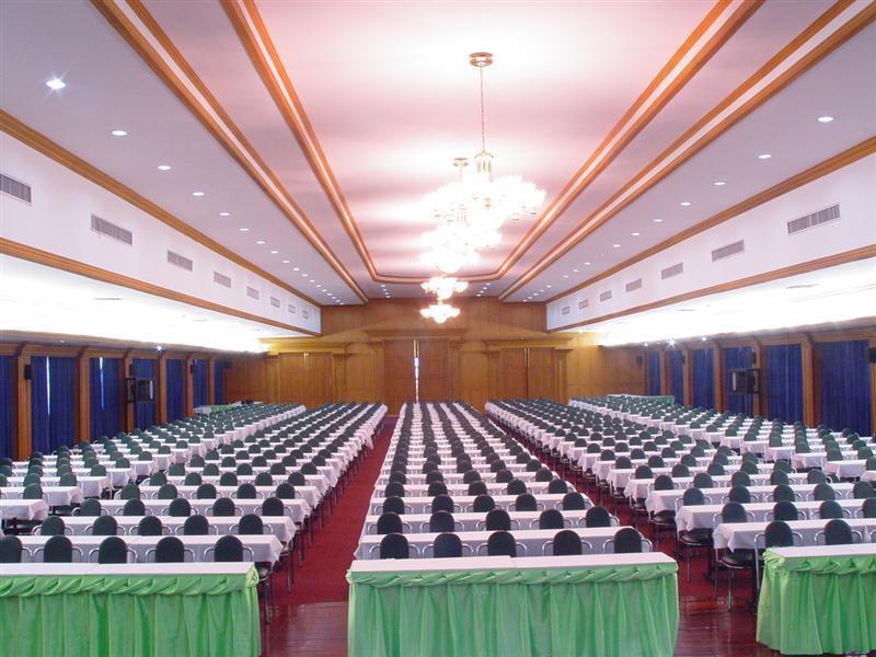 Pathumthani Place Hotel Zewnętrze zdjęcie