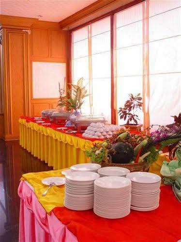 Pathumthani Place Hotel Zewnętrze zdjęcie